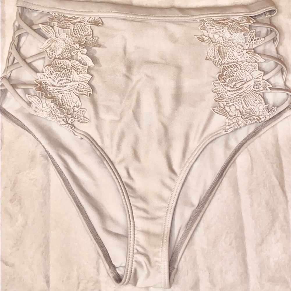 High waisted bikini bottom!